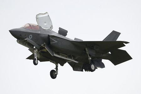 tagreuters.com2016binary_LYNXNPEC710N5-VIEWIMAGE