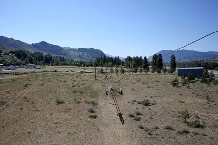 tagreuters.com2016binary_LYNXNPEC7B172-VIEWIMAGE