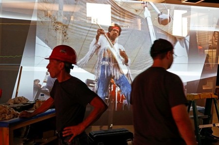 tagreuters.com2016binary_LYNXNPEC8D1BU-VIEWIMAGE