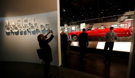 tagreuters.com2016binary_LYNXNPEC8D1BR-VIEWIMAGE